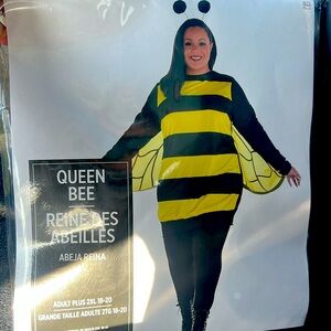 Pre Owned Queen Bee Costume - Black and Yellow 2XL